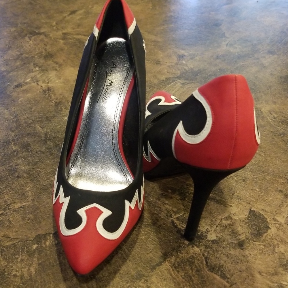 Red Black and White Pumps